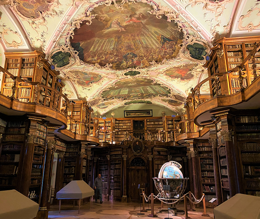 © Stiftsbibliothek St. Gallen; Foto: Swiss Coffin Project